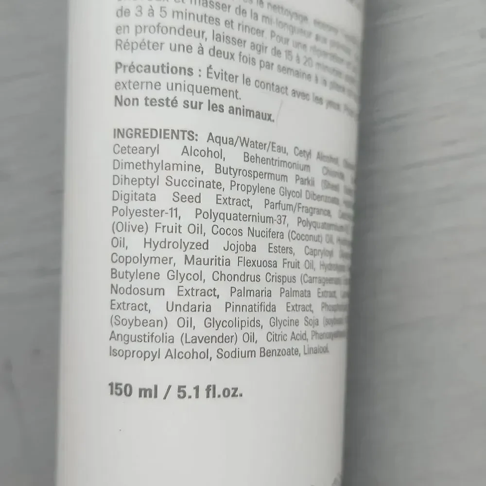 Voir A Walk in The Sun Inside Out Moisturizing & Repairing Hair Masque 5.1 fl oz